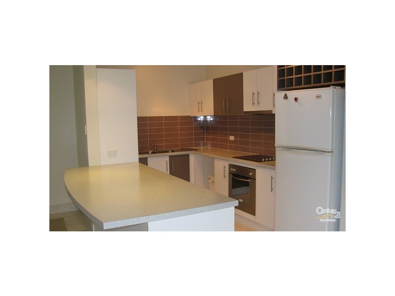 10/22 Rudd Street, Broadbeach Waters QLD 4218