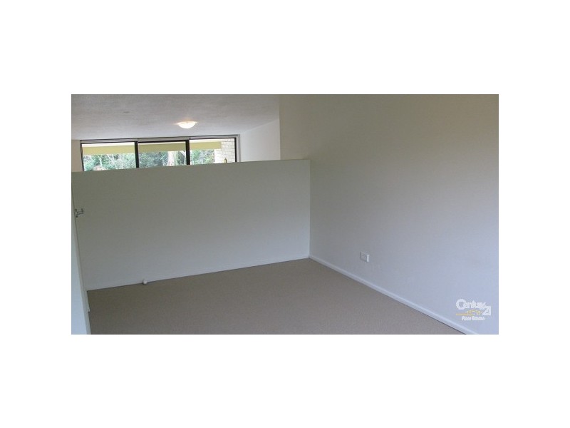 10/22 Rudd Street, Broadbeach Waters QLD 4218