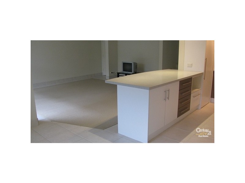 10/22 Rudd Street, Broadbeach Waters QLD 4218
