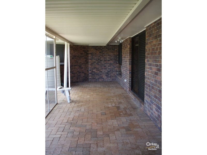 10 Chesnut Street, Elanora QLD 4221