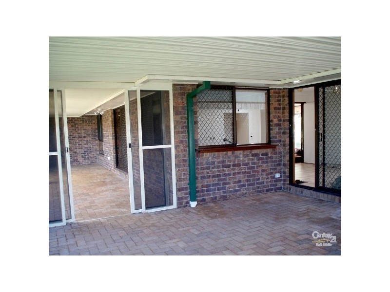 10 Chesnut Street, Elanora QLD 4221