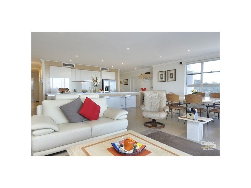 77/255 Varsity Parade, Varsity Lakes QLD 4227