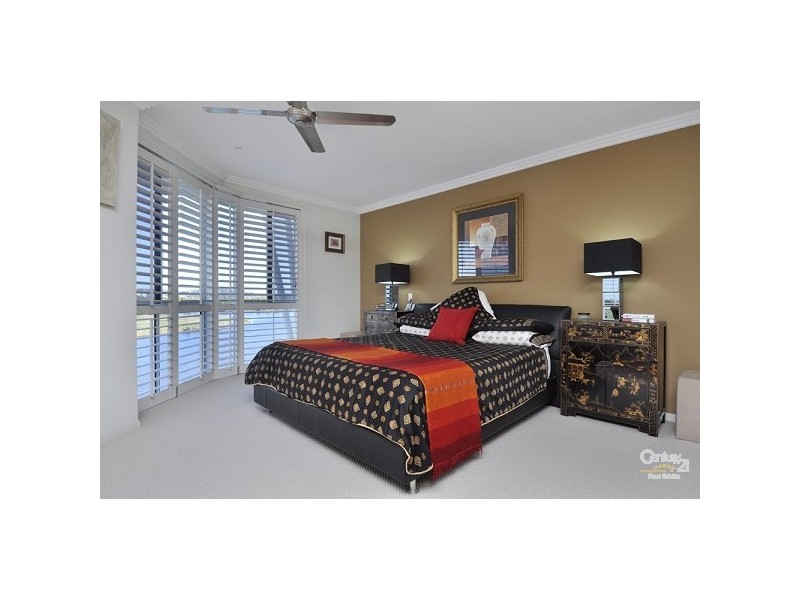 77/255 Varsity Parade, Varsity Lakes QLD 4227