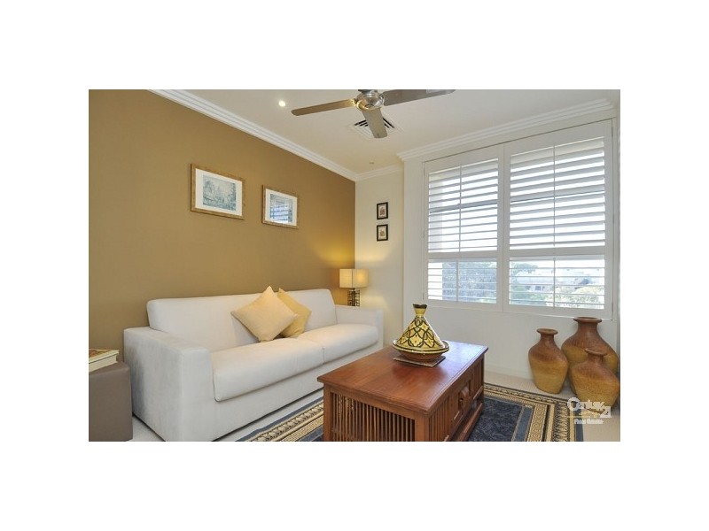 77/255 Varsity Parade, Varsity Lakes QLD 4227