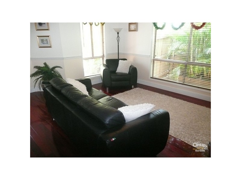 81 Cheltenham Drive, Robina QLD 4226