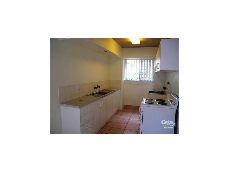 2/89 Petrel Avenue, Mermaid Beach QLD 4218