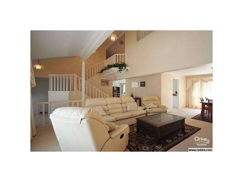 265 Rio Vista Blvd, Mermaid Waters QLD 4218