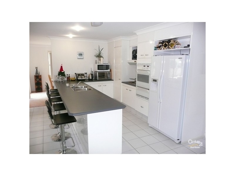 18 Tullamarine Drive, Robina QLD 4226