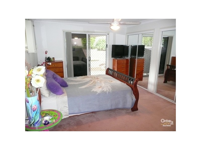 18 Tullamarine Drive, Robina QLD 4226