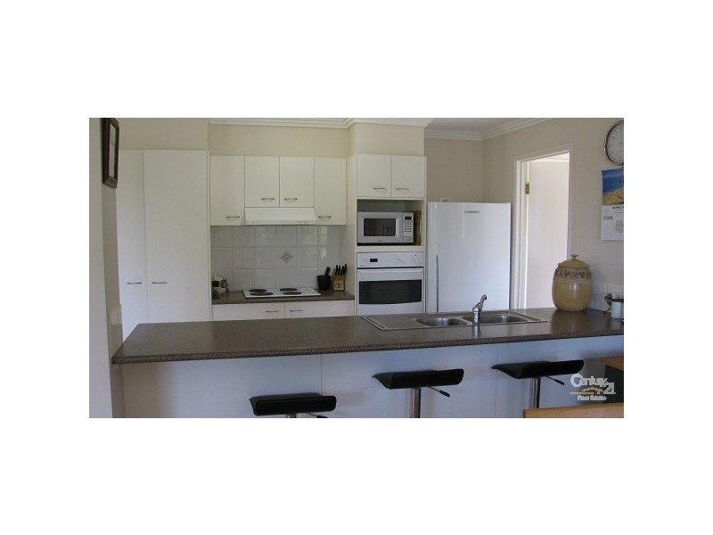 27 Highbridge Rise, Mudgeeraba QLD 4213