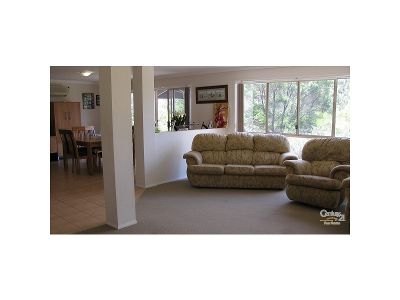 27 Highbridge Rise, Mudgeeraba QLD 4213