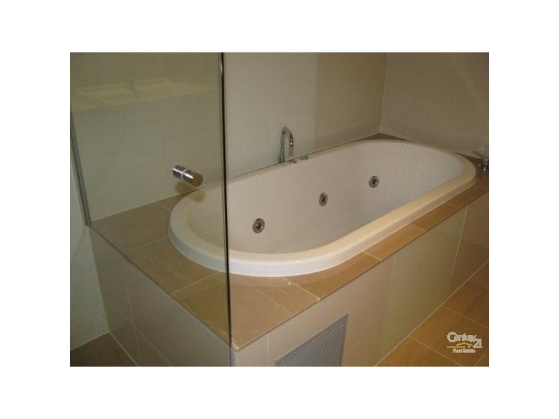 2901/22 Surf Parade, Broadbeach QLD 4218