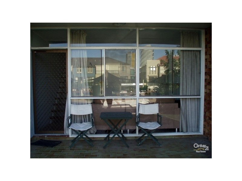 10 Havanna Key, Broadbeach Waters QLD 4218