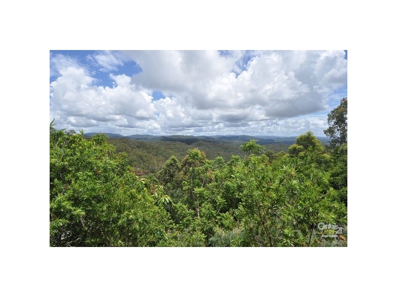 180 Chesterfield Drive, Bonogin QLD 4213