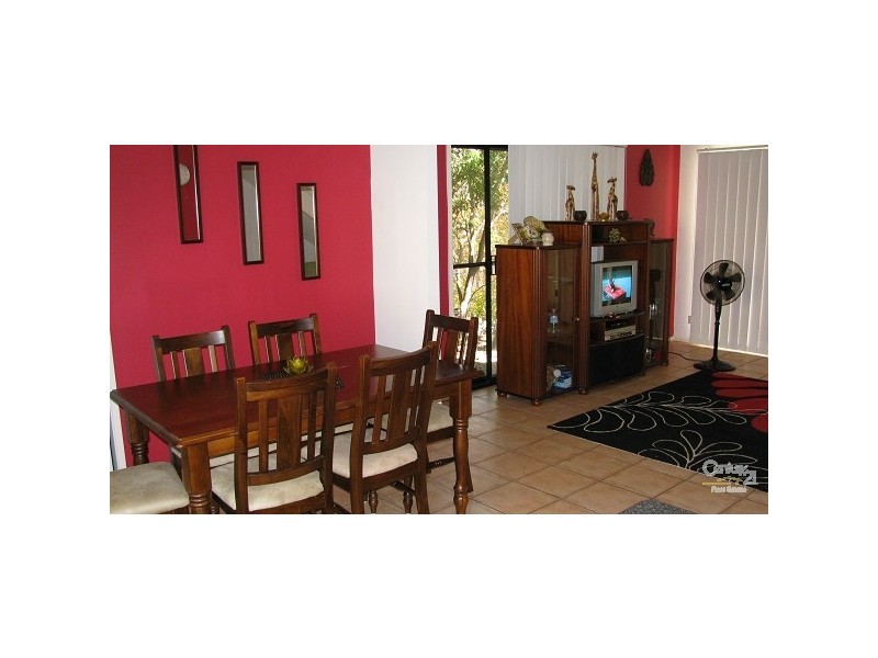 1/4 Karri Court, Burleigh Heads QLD 4220