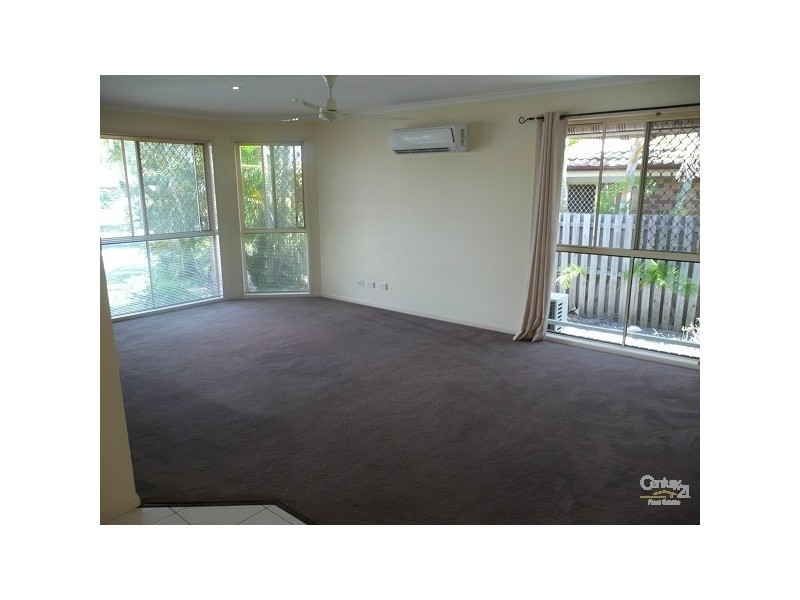 4 Grassmere Court, Robina QLD 4226