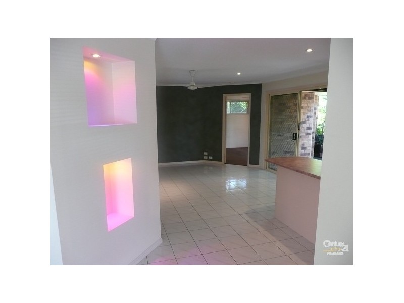 4 Grassmere Court, Robina QLD 4226