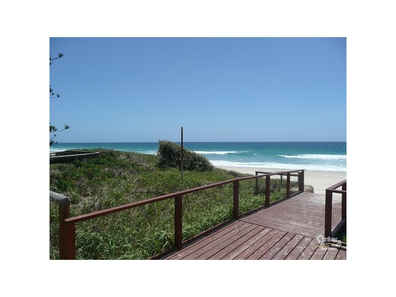 8/2 Heron Avenue, Mermaid Beach QLD 4218