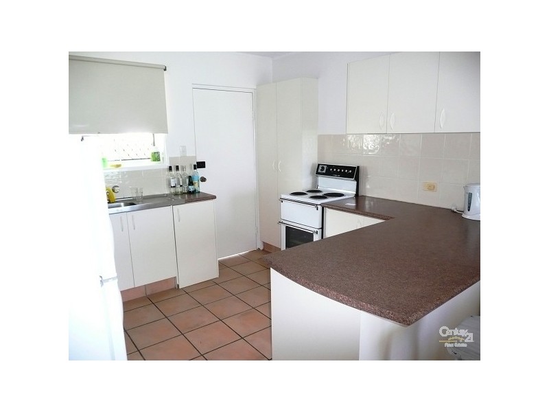 8/2 Heron Avenue, Mermaid Beach QLD 4218