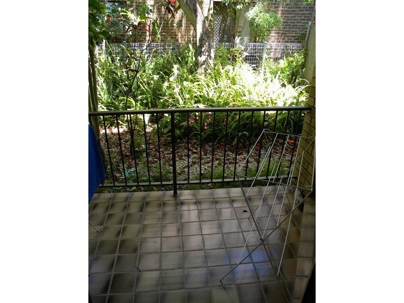 2/5 Nalla Court, Palm Beach QLD 4221