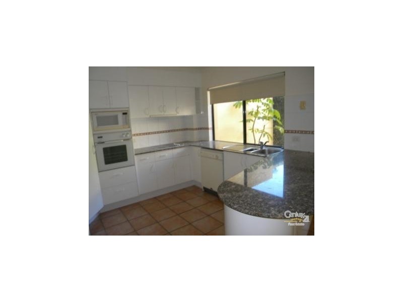 103/125 Rhode Island Santa Cruz Blvd, Clear Island Waters QLD 4226