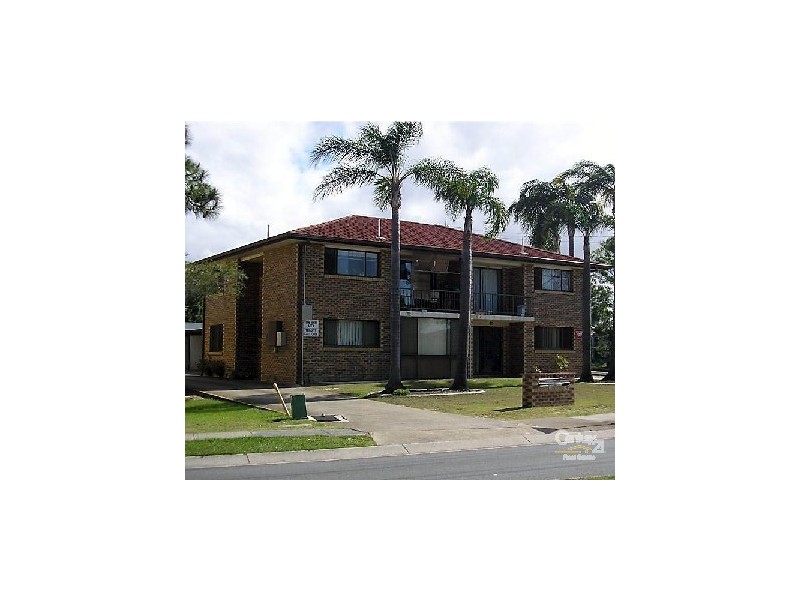 56 Oceanic Drive, Mermaid Waters QLD 4218