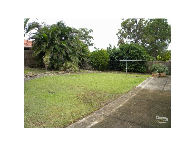 33 Pappas Way, Carrara QLD 4211