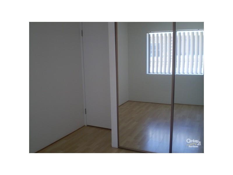 26 First Avenue, Broadbeach QLD 4218