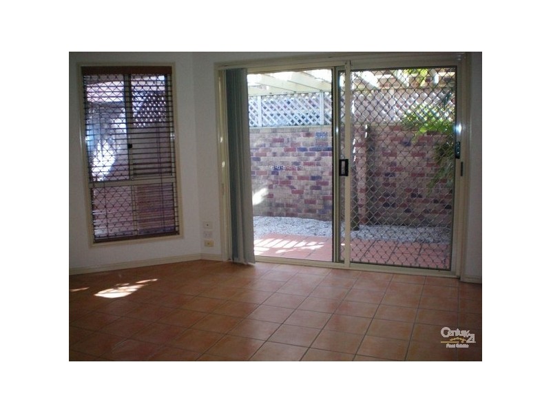 2/40 Alfred Street, Mermaid Beach QLD 4218