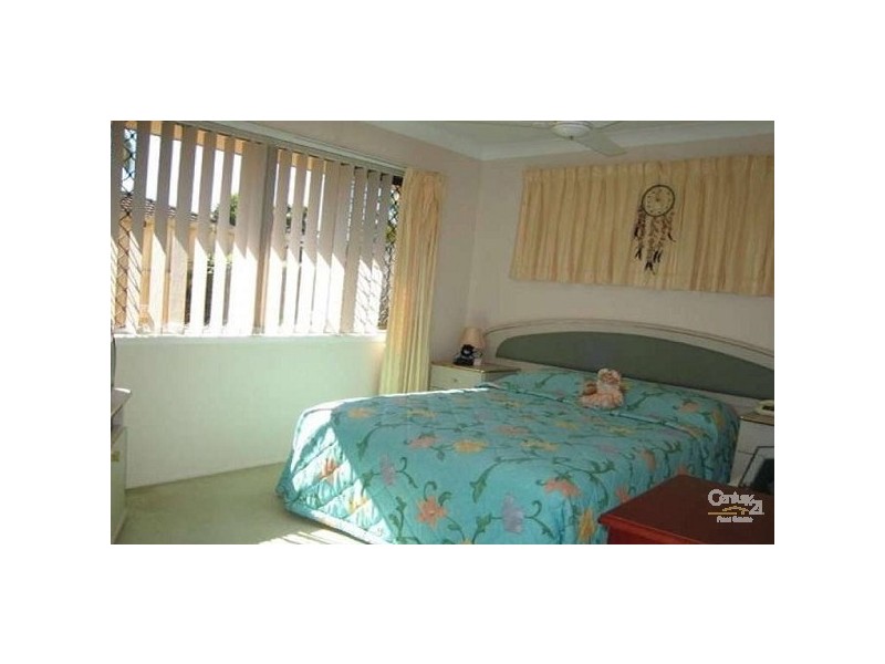 27 Key West, Broadbeach Waters QLD 4218