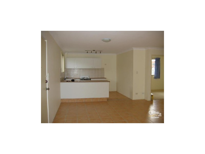 4/13 Duet Drive, Mermaid Waters QLD 4218