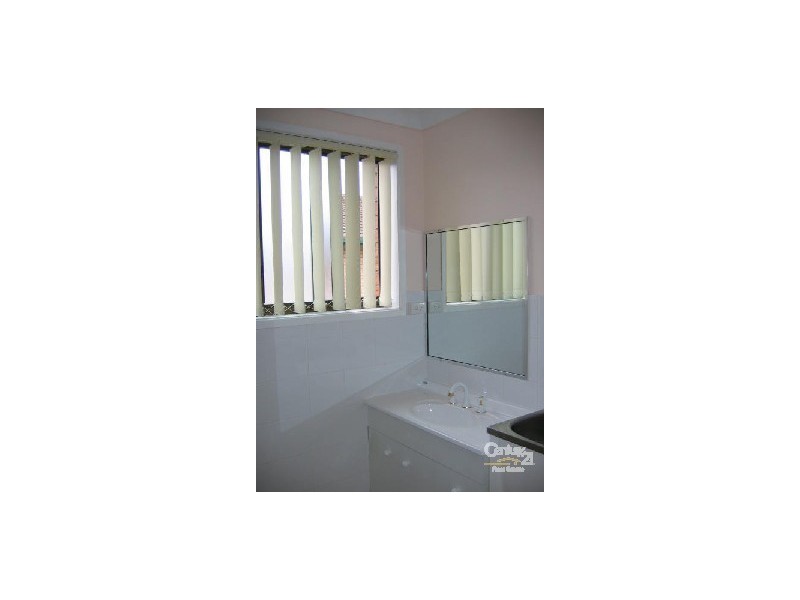 4/13 Duet Drive, Mermaid Waters QLD 4218