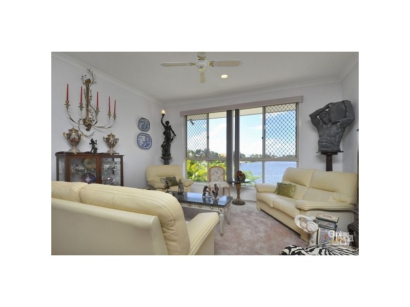 89 Cassowary Drive, Burleigh Waters QLD 4220