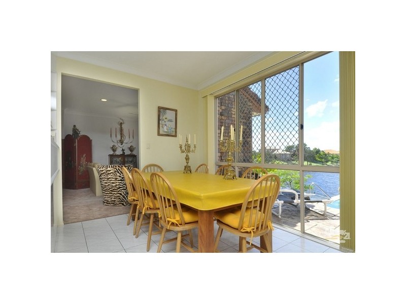 89 Cassowary Drive, Burleigh Waters QLD 4220