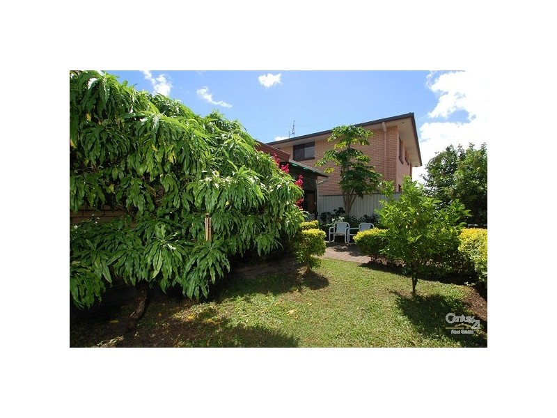 2/16 Christina Court, Mermaid Waters QLD 4218