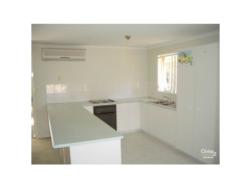 8 Crelga Court, Merrimac QLD 4226
