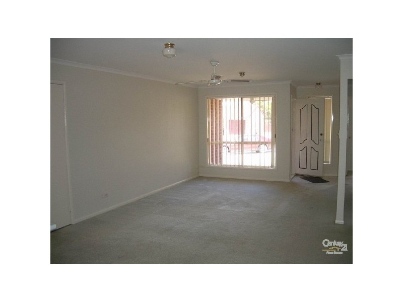 8 Crelga Court, Merrimac QLD 4226