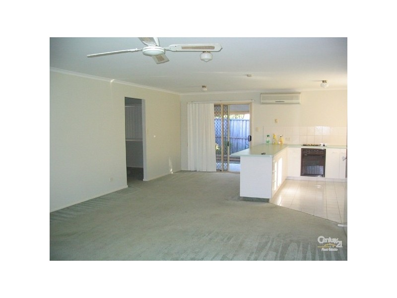 8 Crelga Court, Merrimac QLD 4226