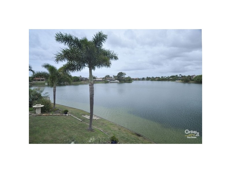 23 Long Island Court, Mermaid Waters QLD 4218