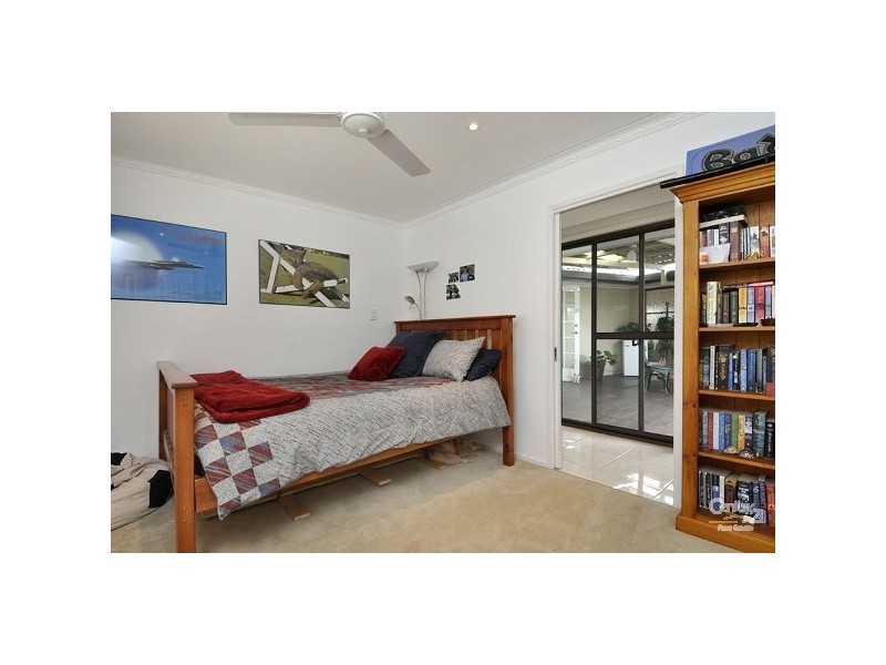 23 Long Island Court, Mermaid Waters QLD 4218