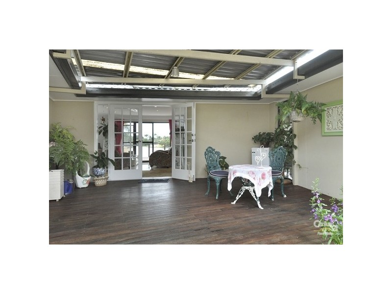 23 Long Island Court, Mermaid Waters QLD 4218