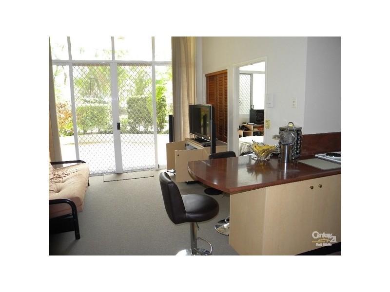 8/210 Surf Parade, Surfers Paradise QLD 4217