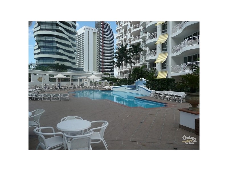 24 Queensland Avenue  The Phoenician, Broadbeach QLD 4218