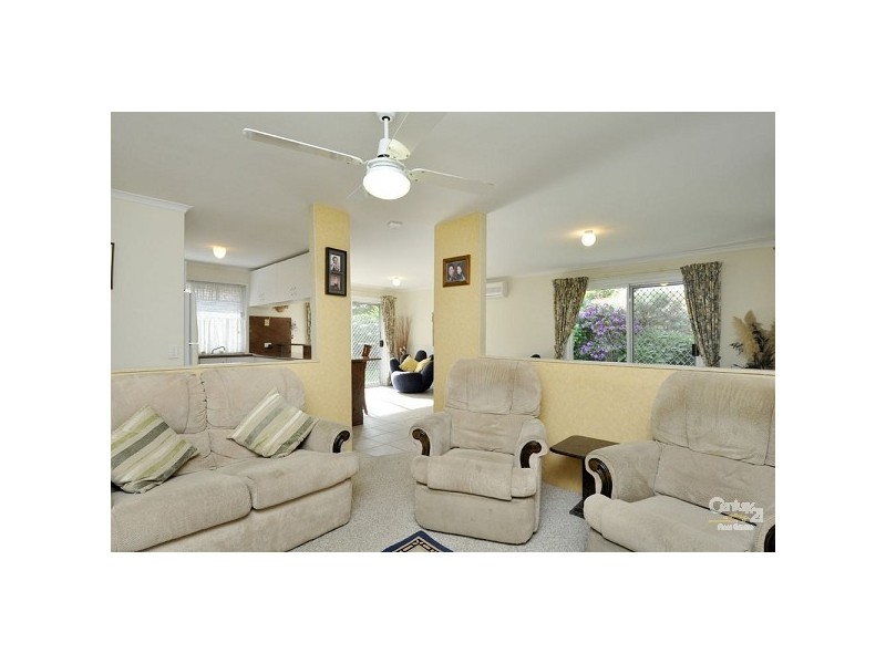 29 Cumberland Drive, Varsity Lakes QLD 4227