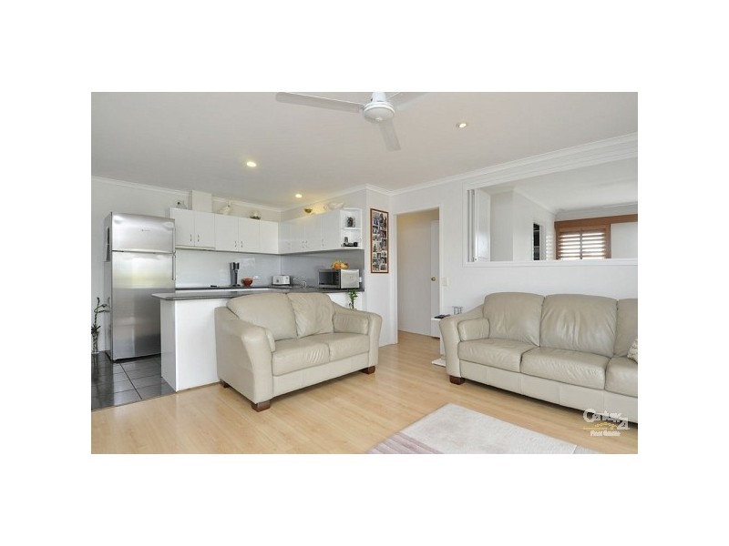 11/32 Ocean Street, Mermaid Beach QLD 4218