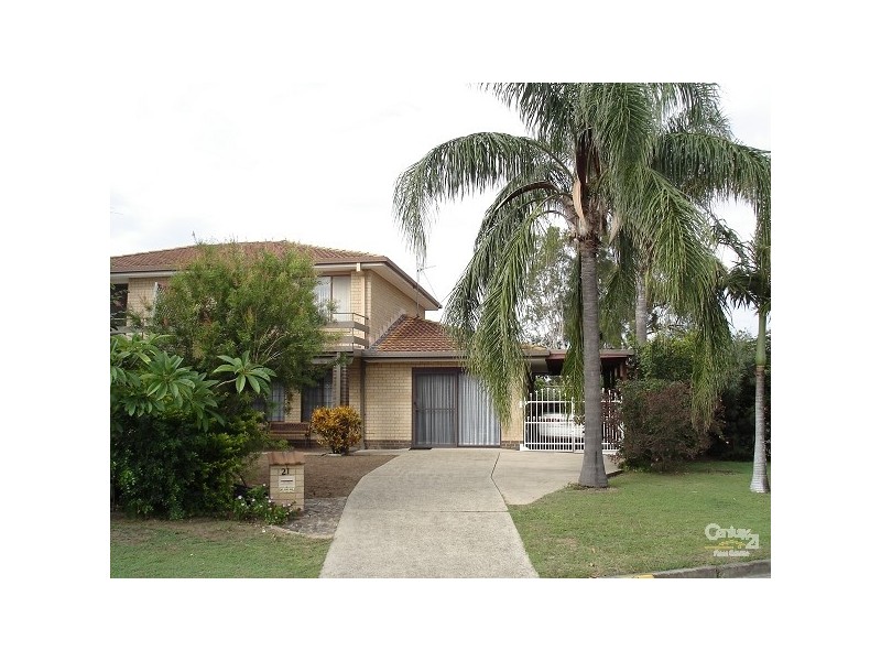 2/30 McCaw Avenue, Miami QLD 4220