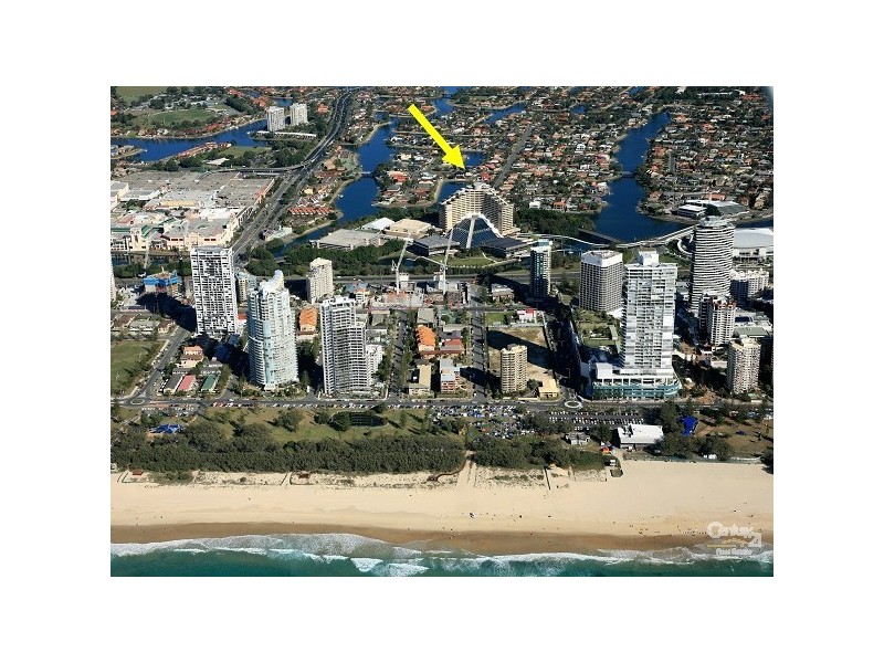 1/2 Sunshine Bvd, Broadbeach Waters QLD 4218
