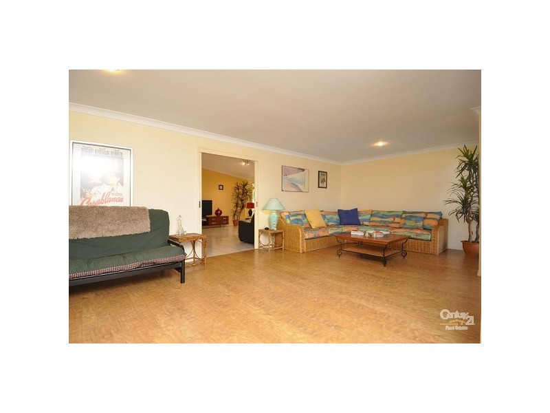 7 Moorabbin Place, Robina QLD 4226