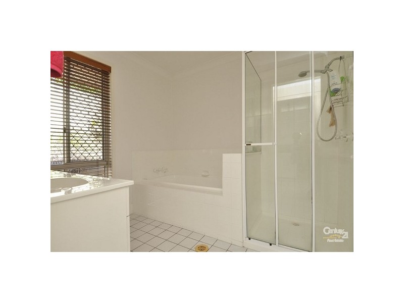 7 Moorabbin Place, Robina QLD 4226