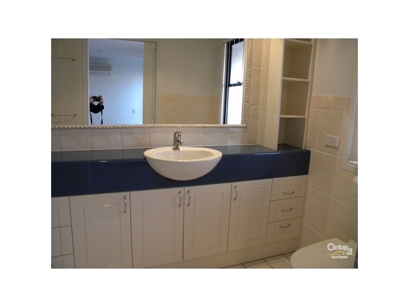 2214 Gold Coast Highway, Mermaid Beach QLD 4218